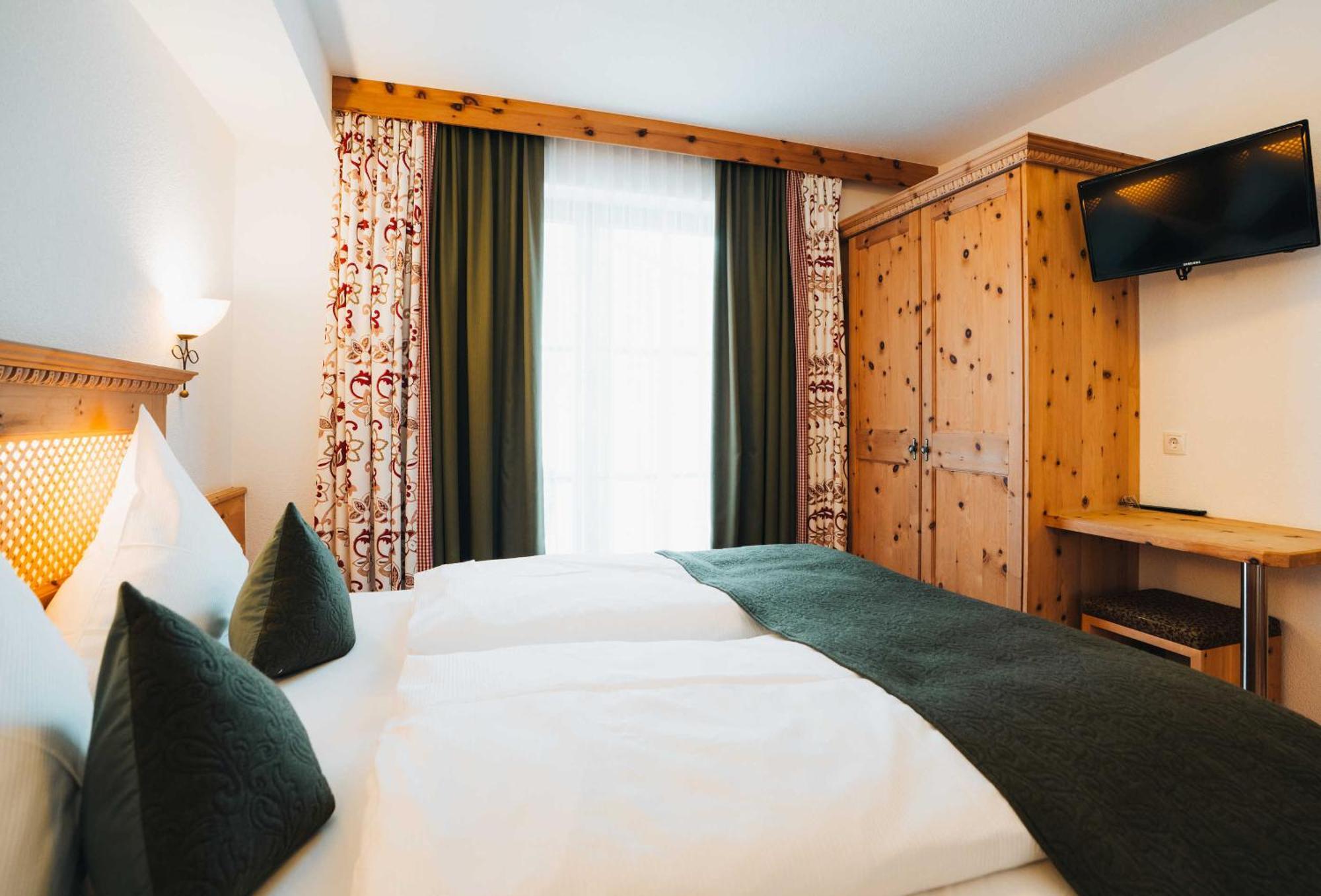 Gruenwald Resort Soelden エクステリア 写真