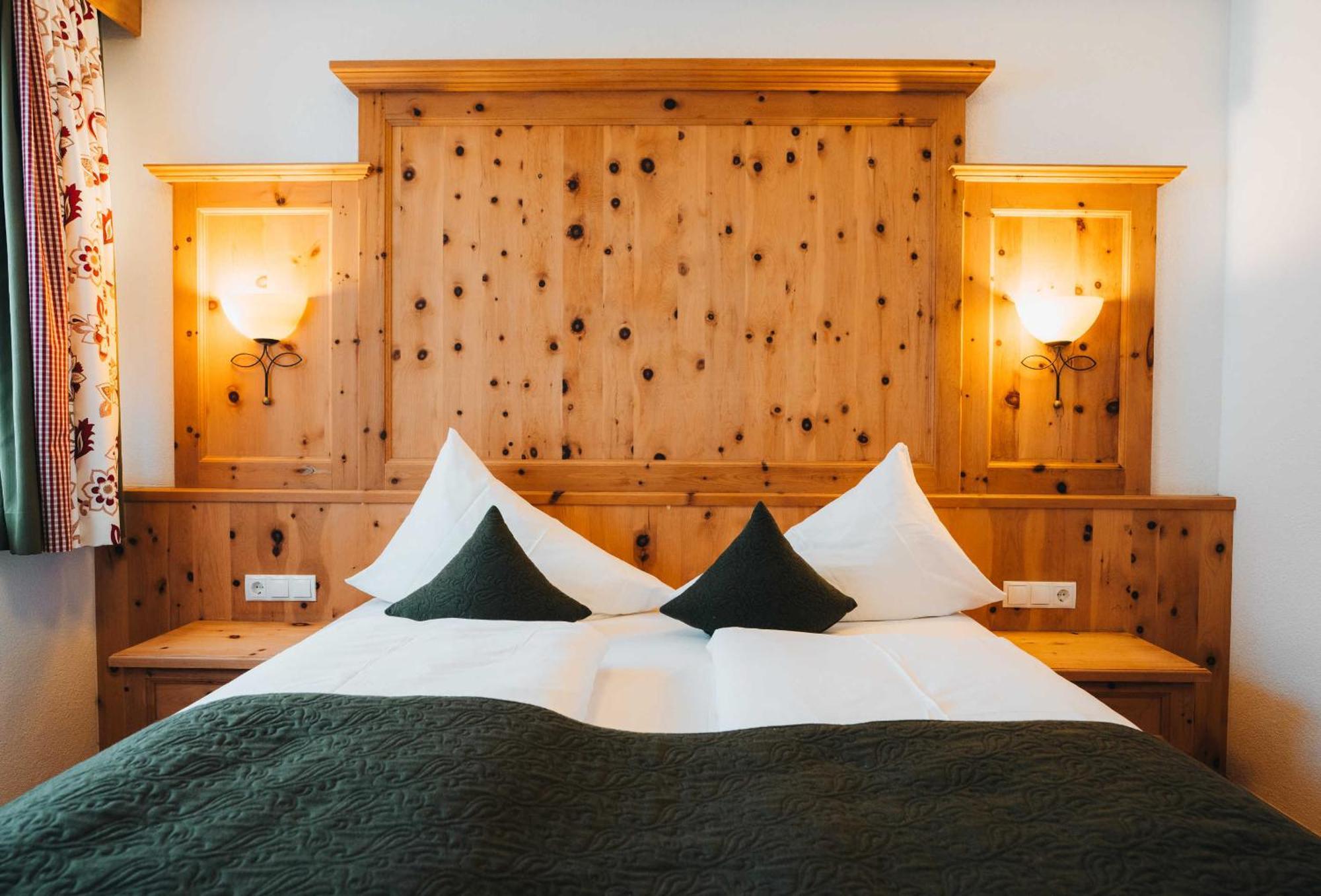 Gruenwald Resort Soelden エクステリア 写真